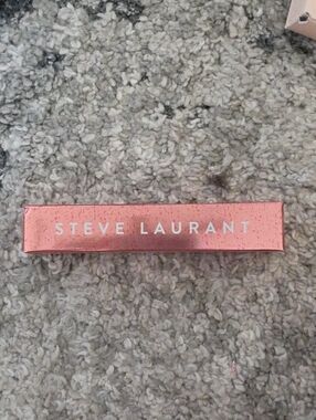 Steve Laurant Lip Oil In‎  Orchid